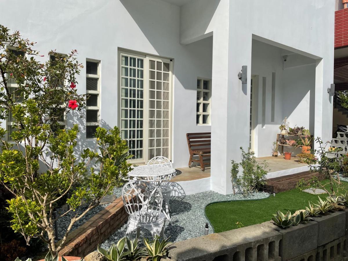 白砂灣藍海之丘blue Ocean Hill Bed & Breakfast Hengchun South Gate Exterior photo